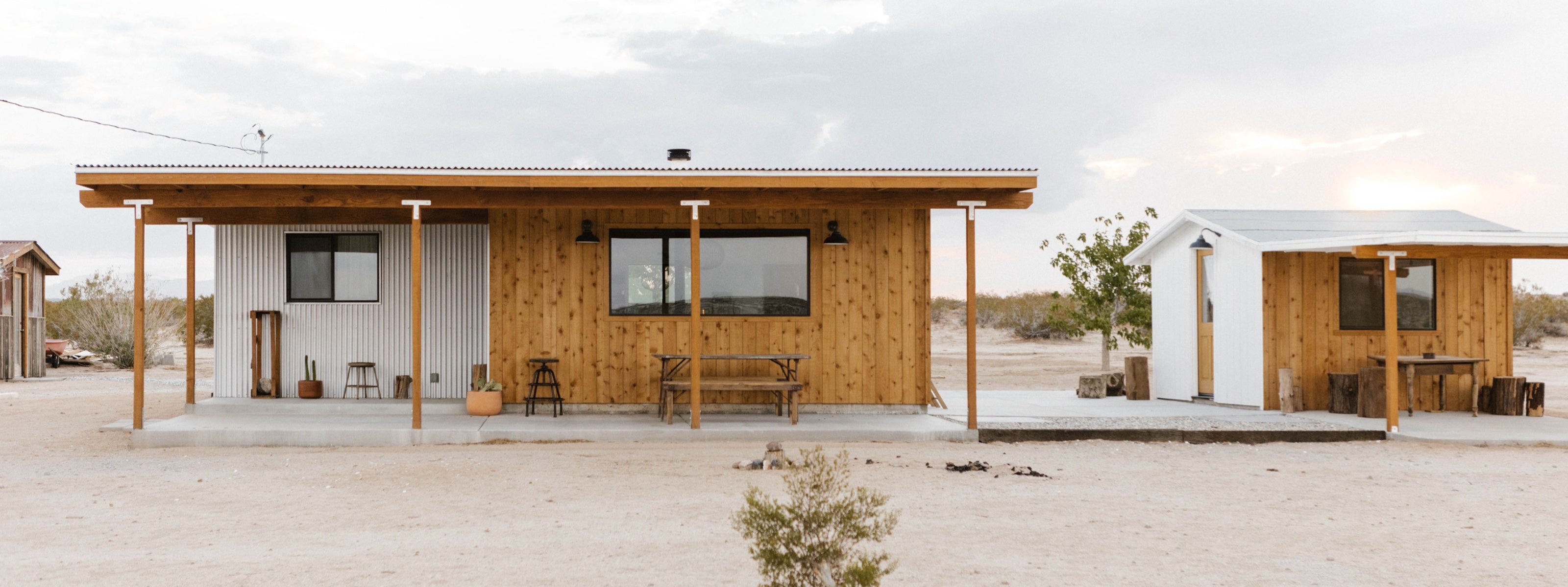 Little Jo Cabin in Joshua Tree, CA - Front View