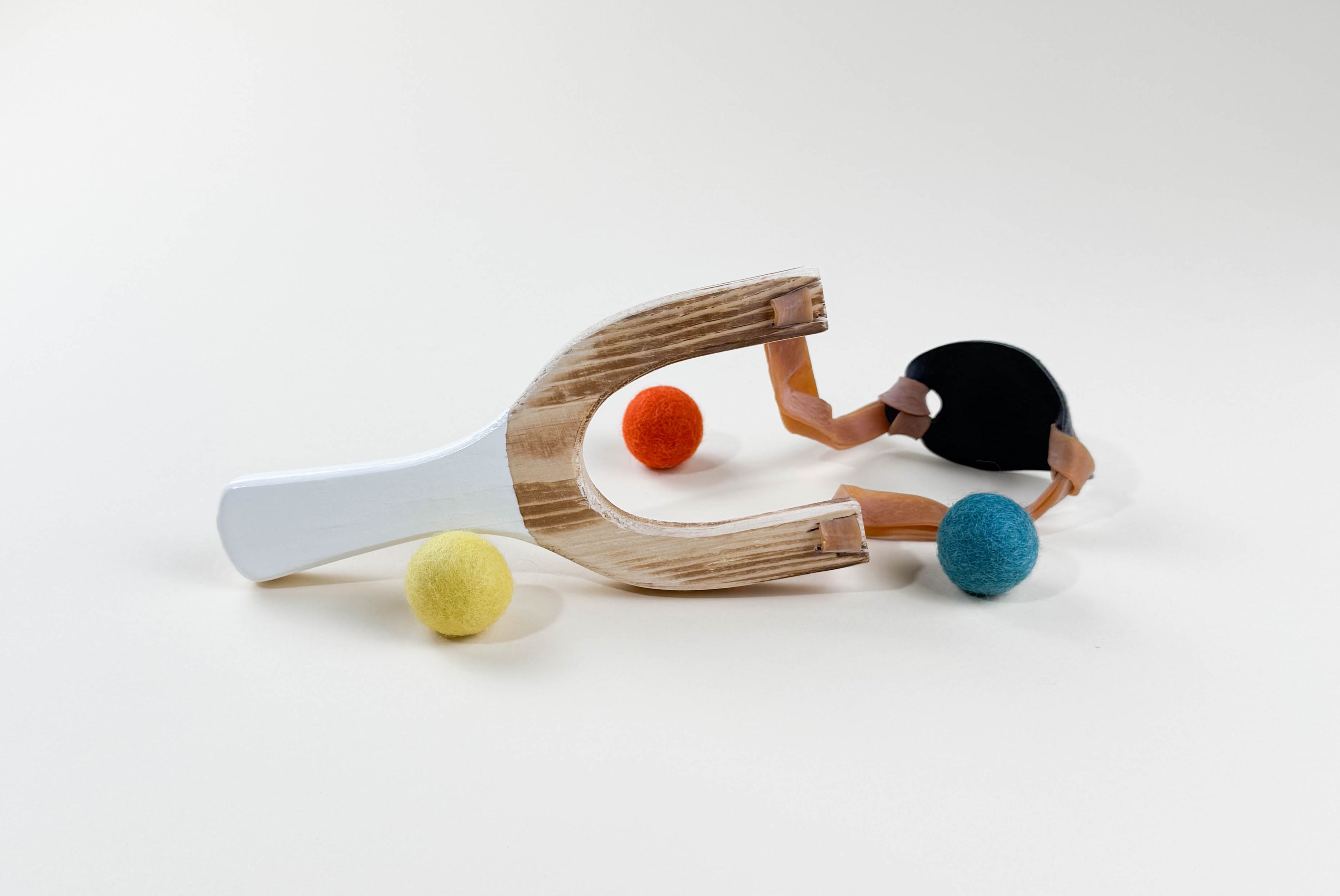 Classic Wooden Slingshot, Rainbow Felt Balls