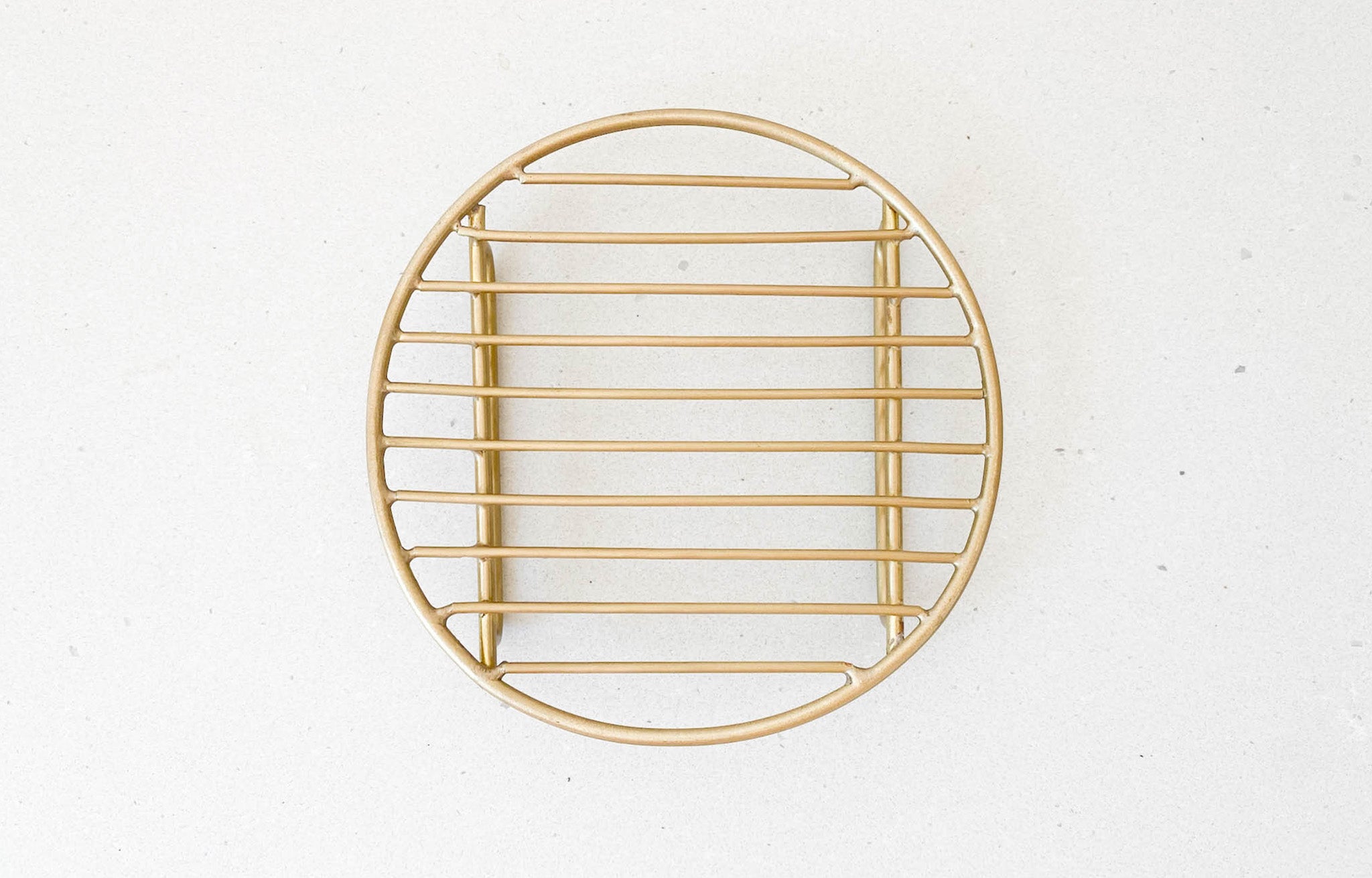 Brass Round Wire Rack | lifestyle