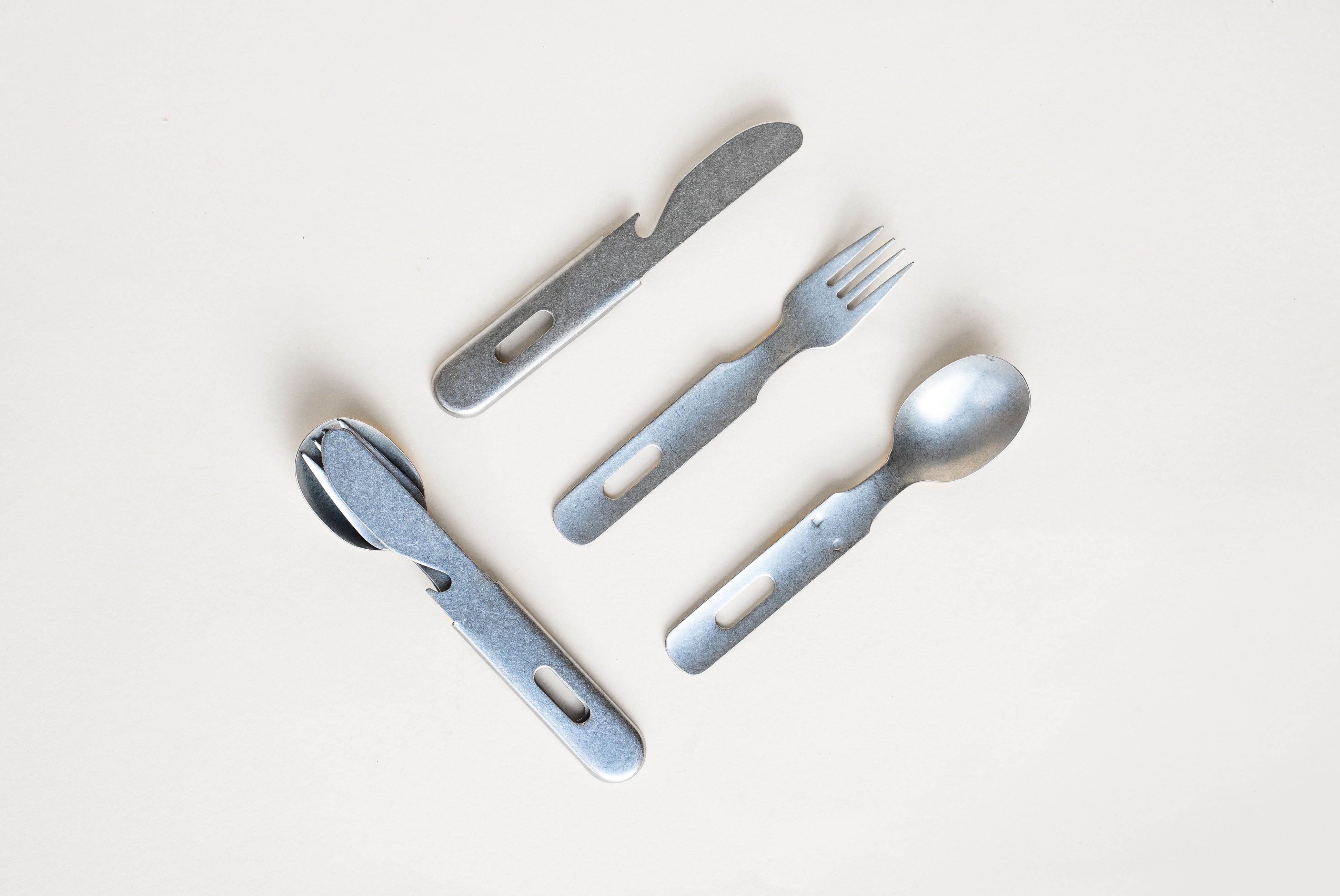 Interlocking Utensil Set - product detail shown on white background