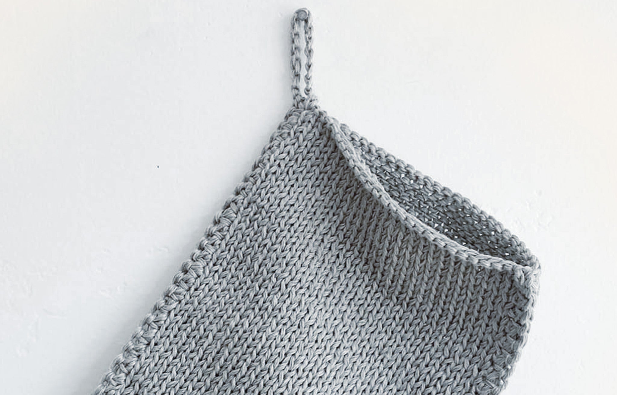 Linen Bath Mitten | lifestyle