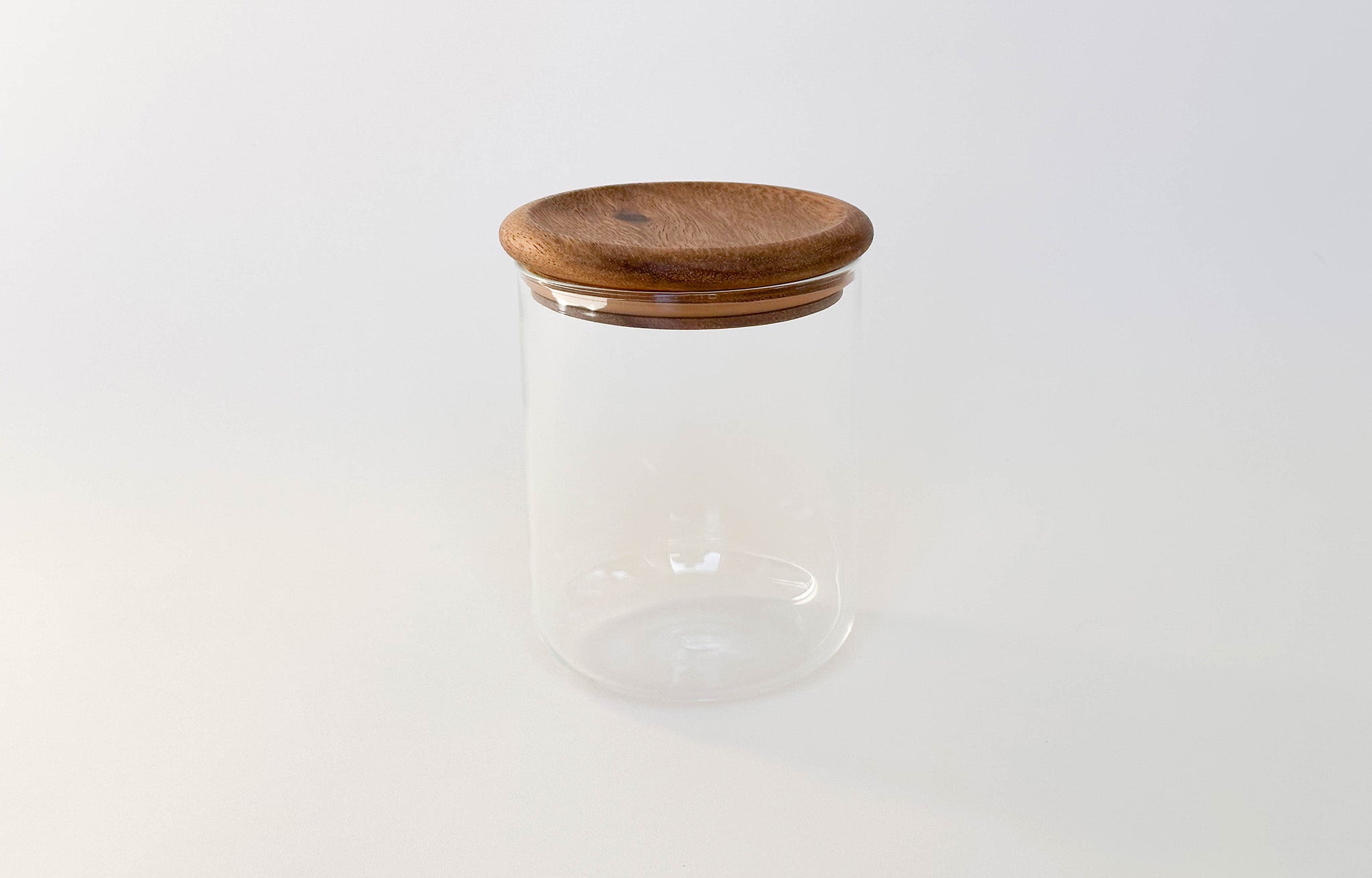 Kinto Glass Storage Container w/ Lid | lifestyle